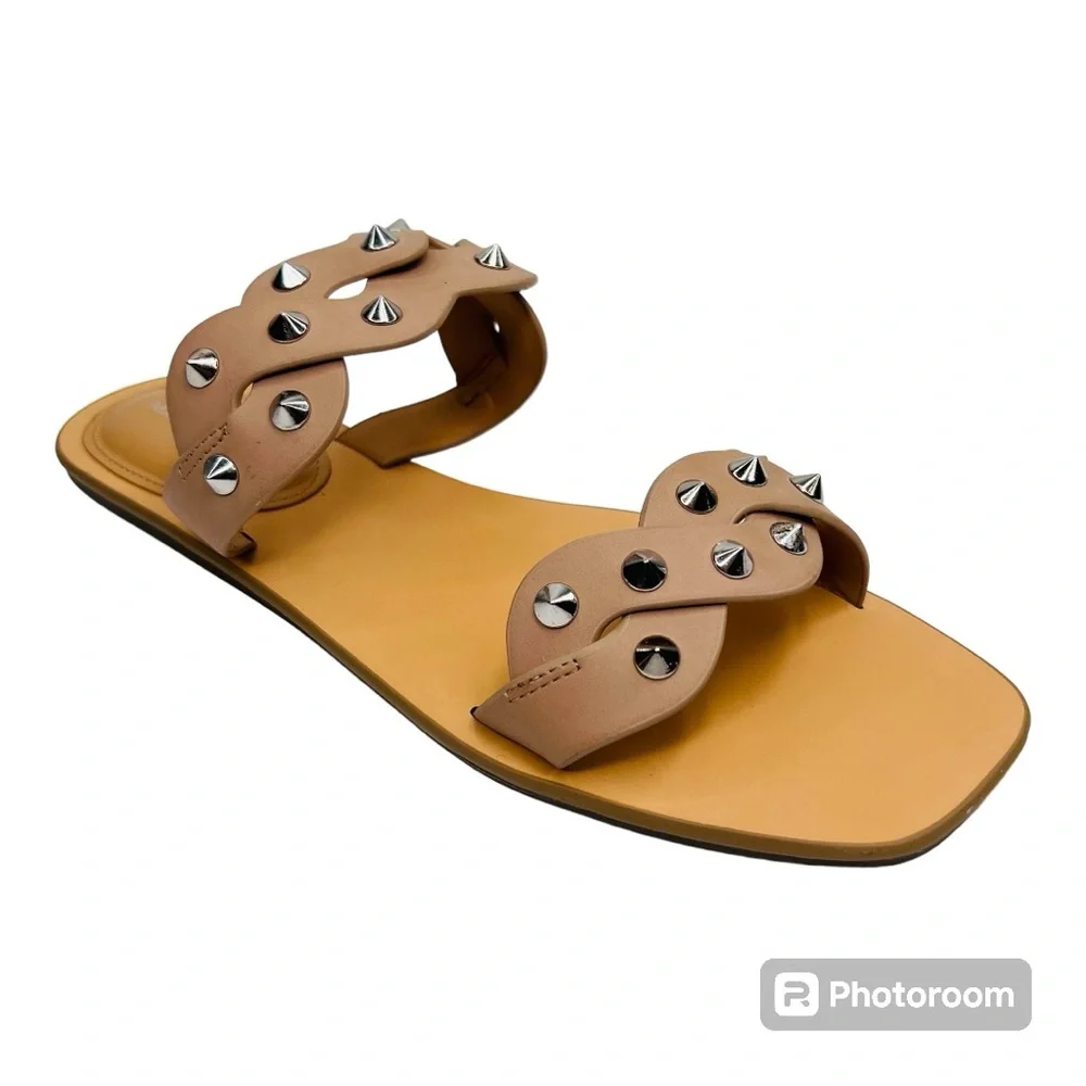 Marc Fisher Bodil Light Natural Tan Silver Studded Slide On Sandal Size …